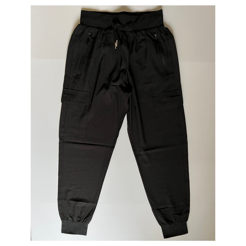 AMAZON Women's Small Black Cargo Pants